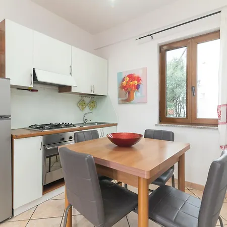 Via Acquedotto Apartamento